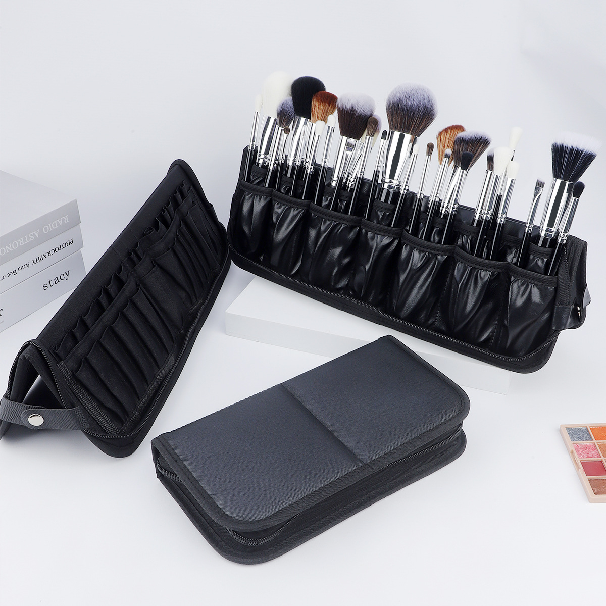 Grand sac de maquillage pliabl - Beauty Makeup Background avis et prix
